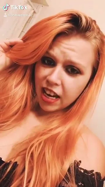 So this app is being mean if yall want to content message me and I’ll give you deal daddy’s