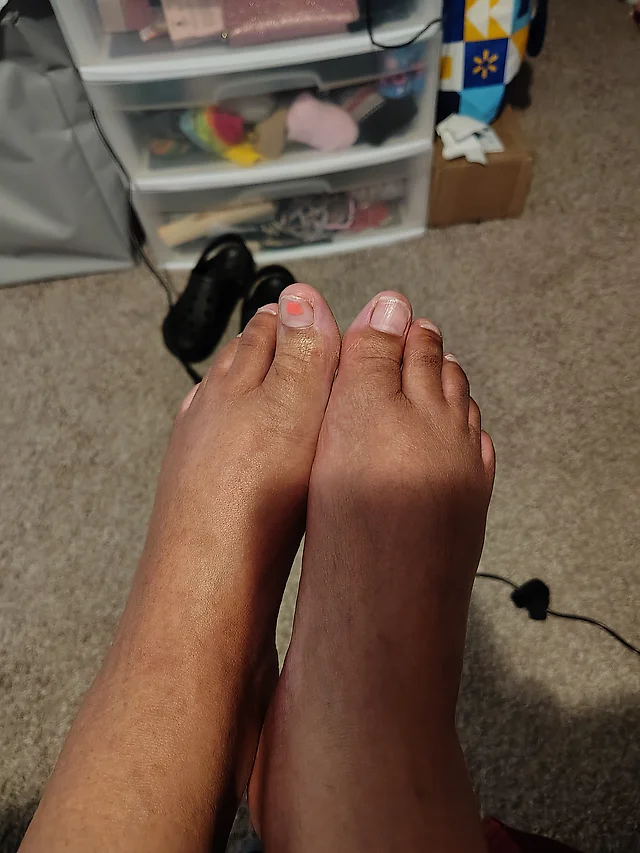 Should I get a pedicure? 😊